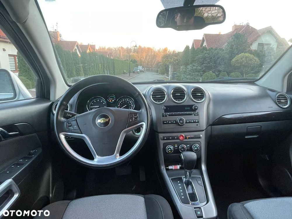 Chevrolet Captiva - 10