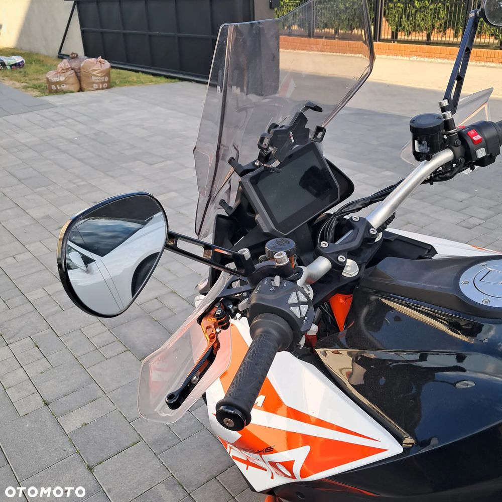 KTM Super Duke - 10