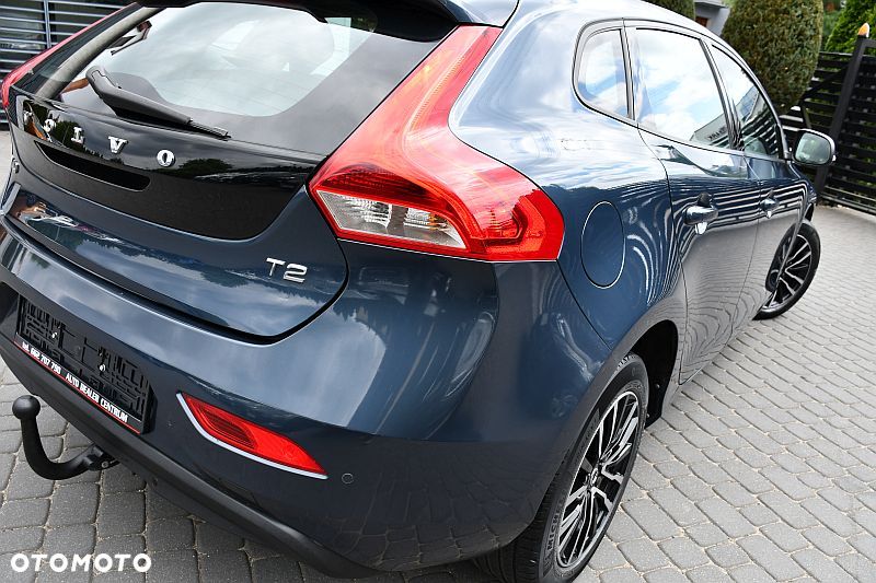 Volvo V40 T2 Drive-E Momentum - 32