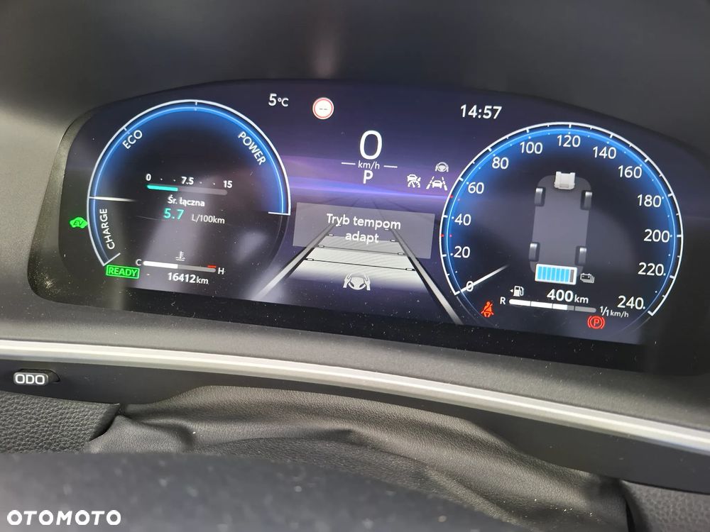 Toyota Corolla Cross 2.0 Hybrid Executive - 18