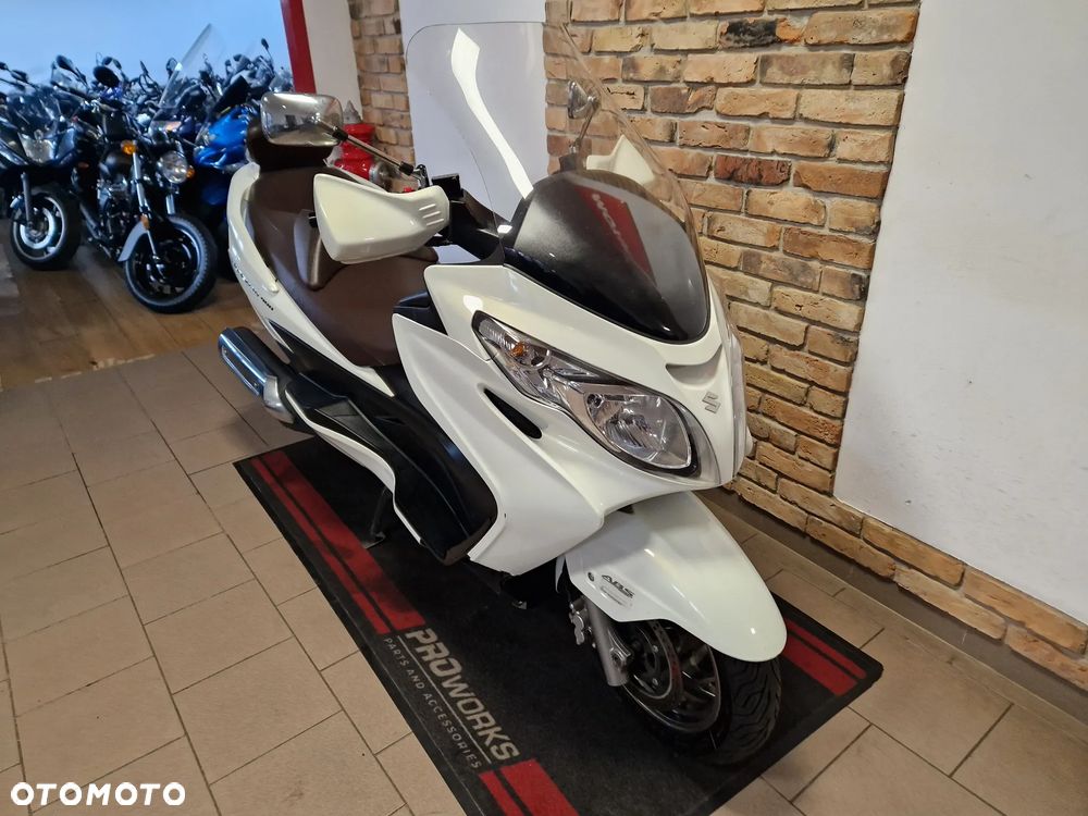 Suzuki Burgman