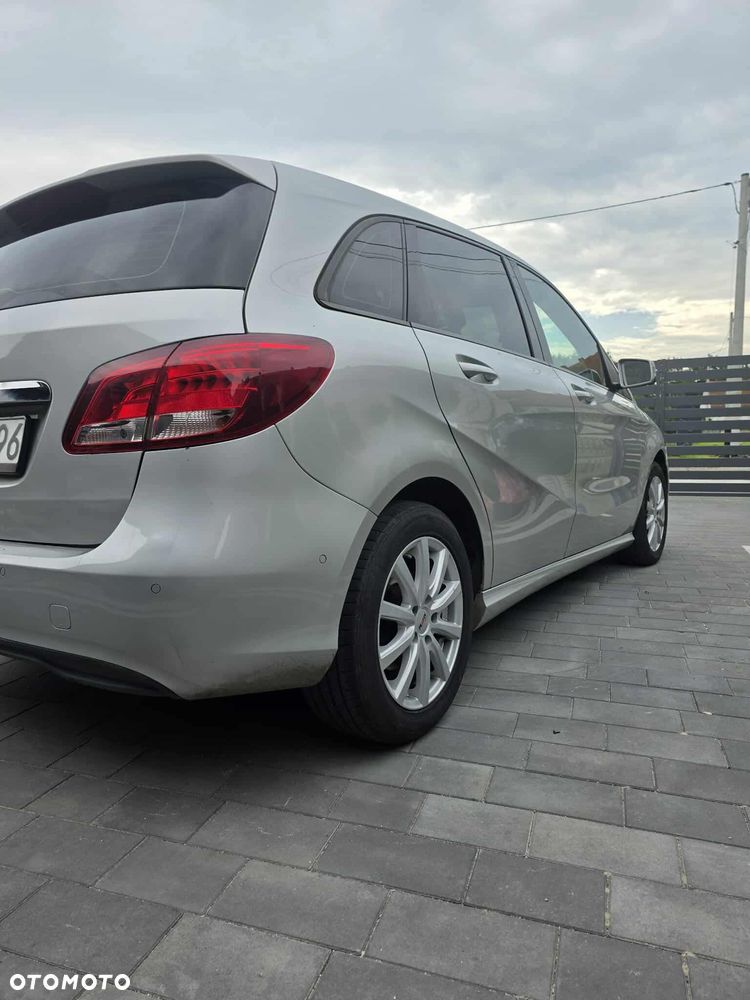 Mercedes-Benz Klasa B 180 (CDI) d 7G-DCT - 7