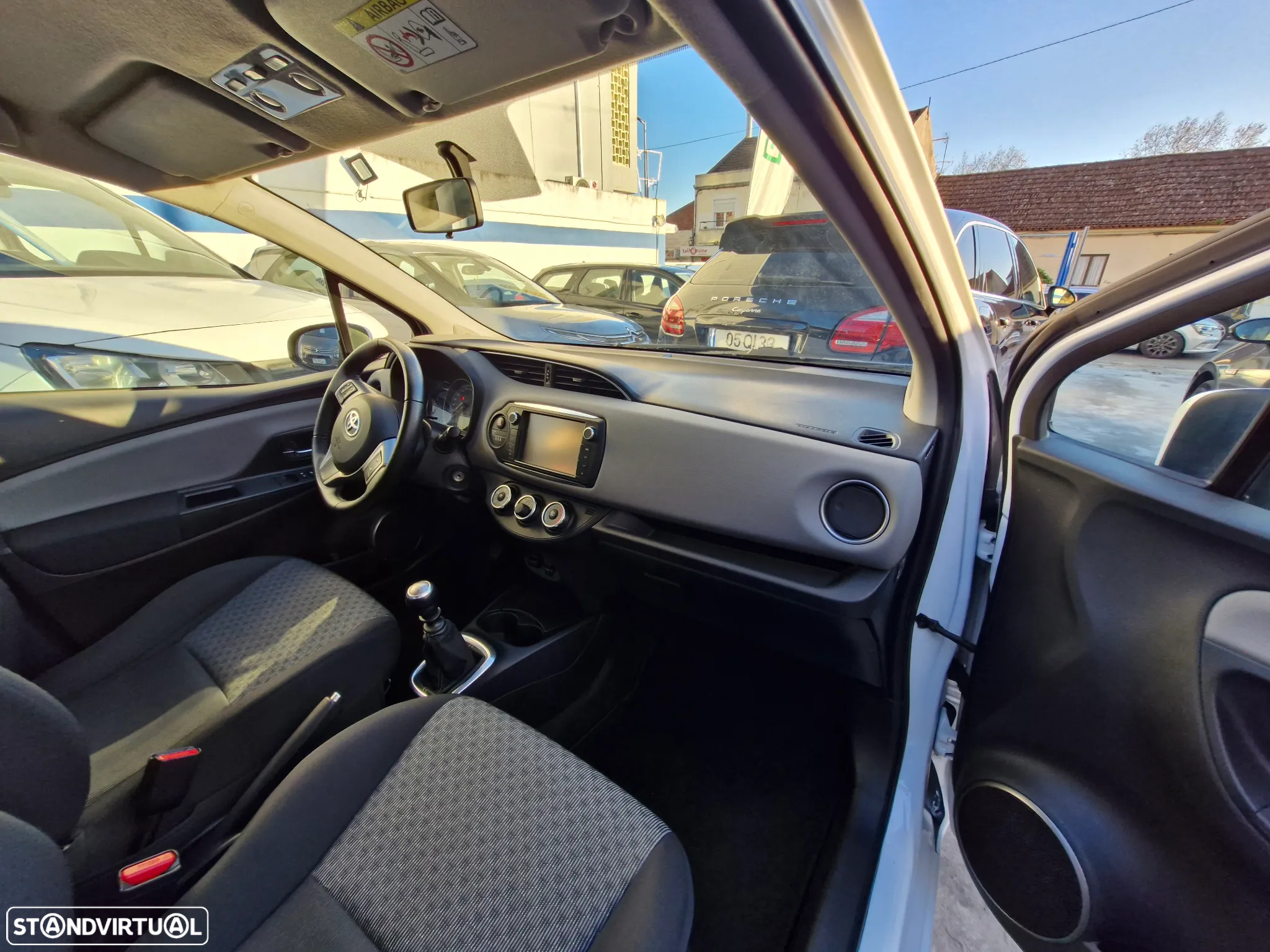 Toyota Yaris 1.4 D-4D Comfort 99g - 3