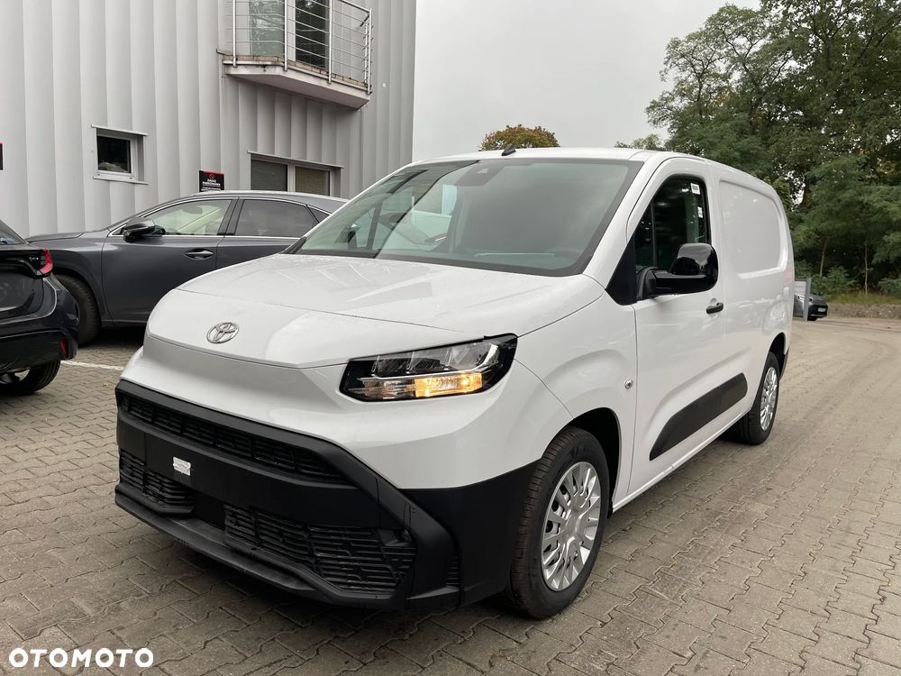 Toyota Proace City - 10