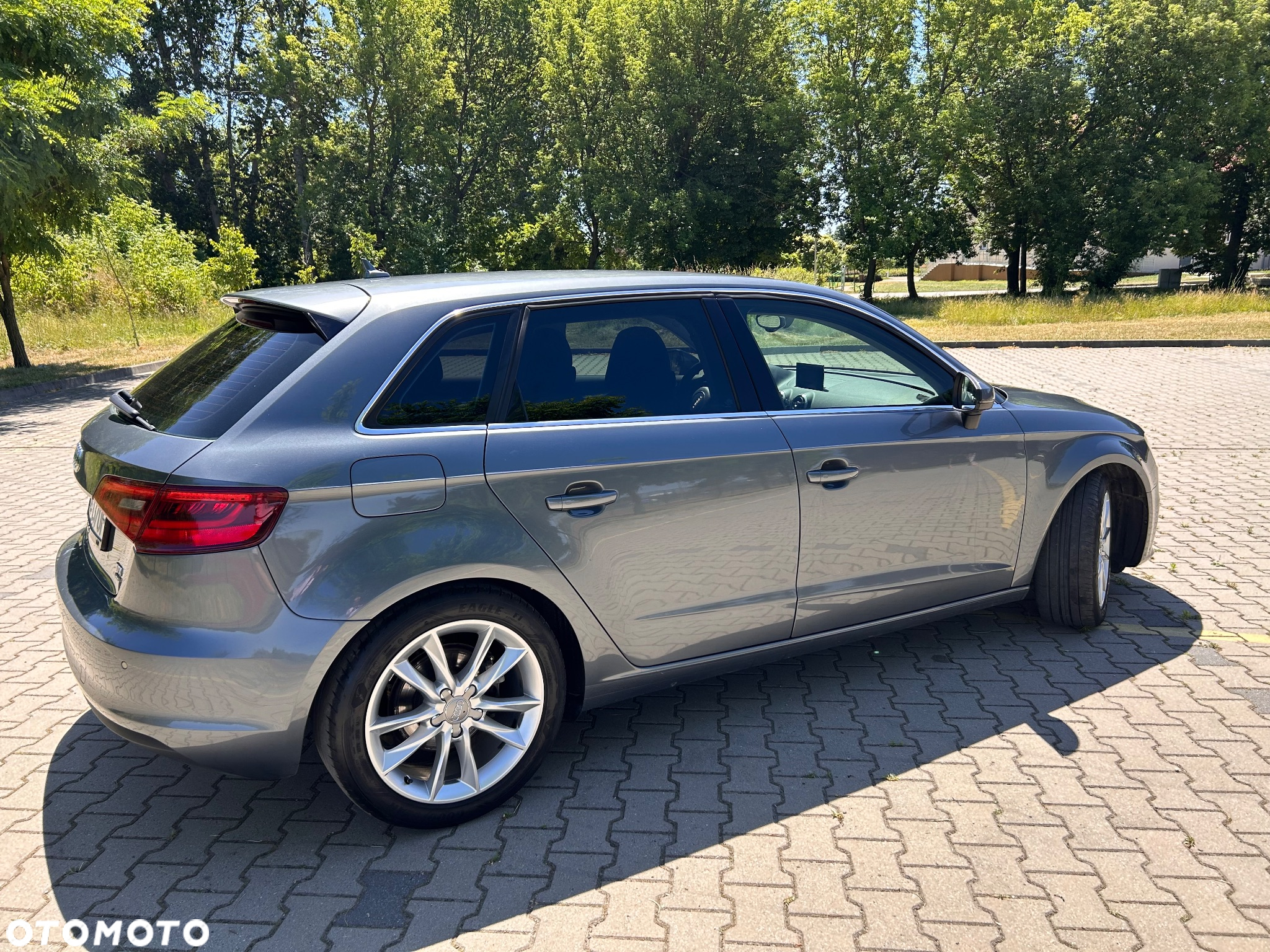 Audi A3 2.0 TDI Sportback (clean diesel) quattro S tronic Ambiente - 4