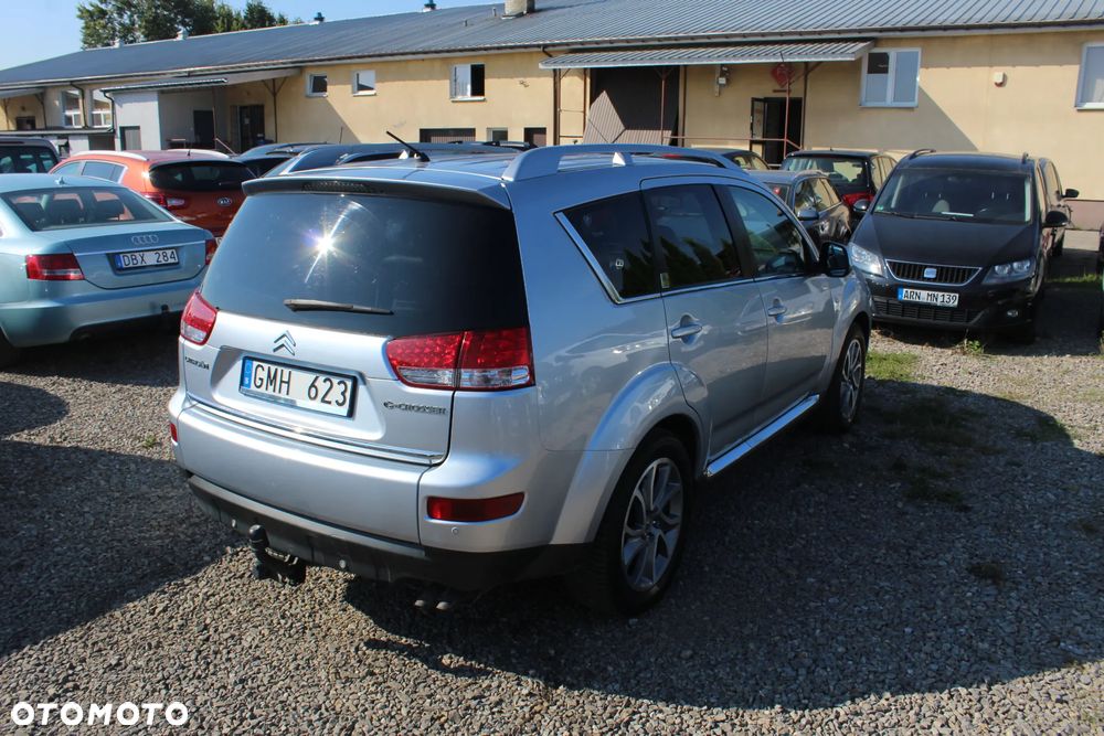 Citroën C-Crosser 2.2 HDi Exclusive - 4