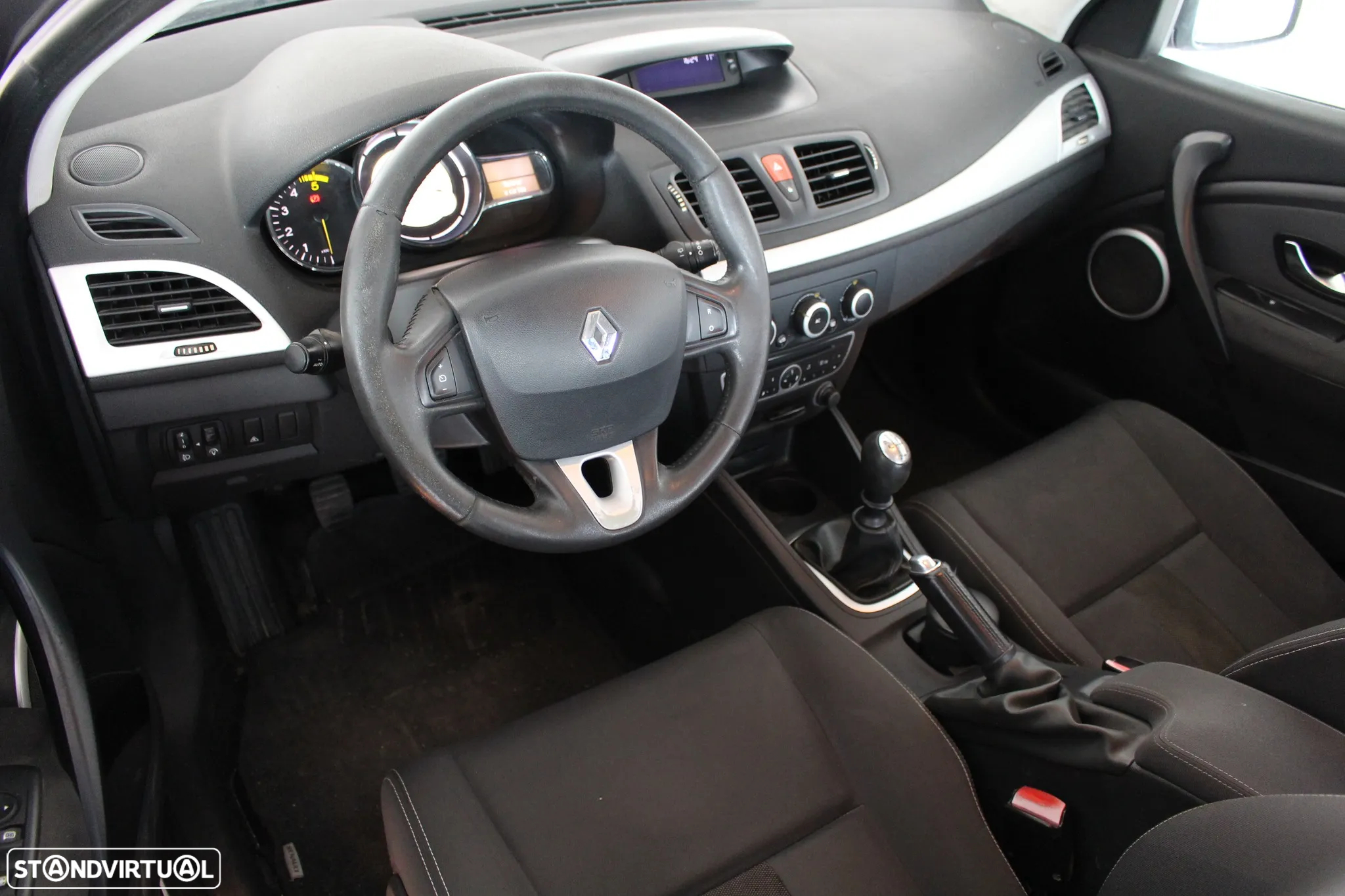 Renault Mégane 1.5 dCi Dynamique CO2 Champion - 9