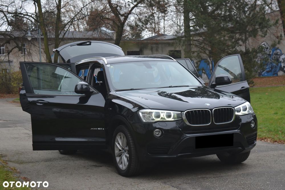 BMW X3 xDrive20d Advantage - 27