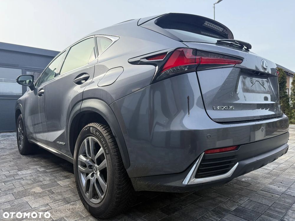 Lexus NX 300h E-FOUR Executive-Line - 11