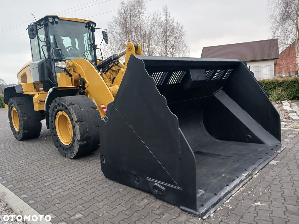 Caterpillar 938 M - 10