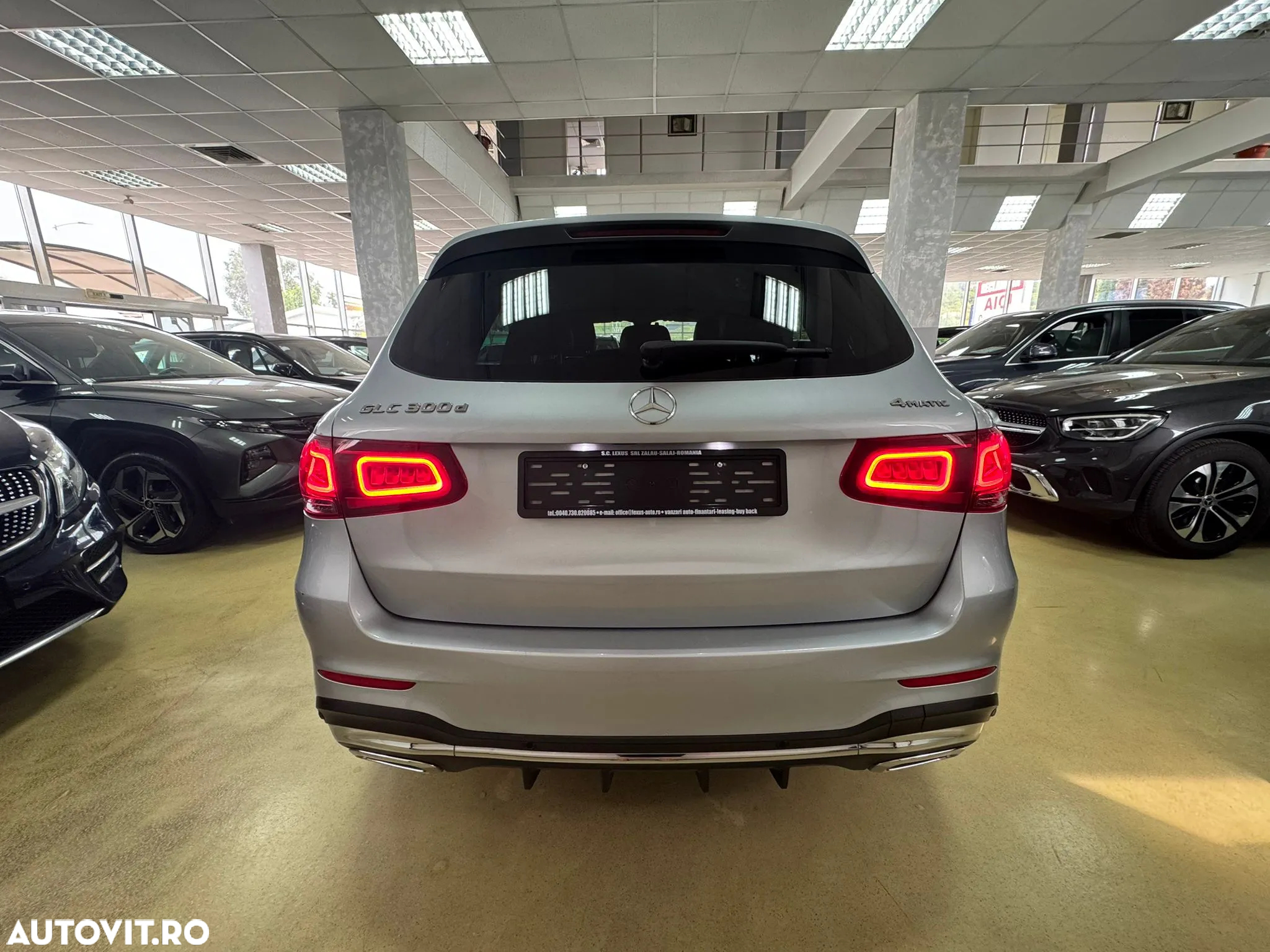 Mercedes-Benz GLC 300 d 4Matic 9G-TRONIC AMG Line - 9
