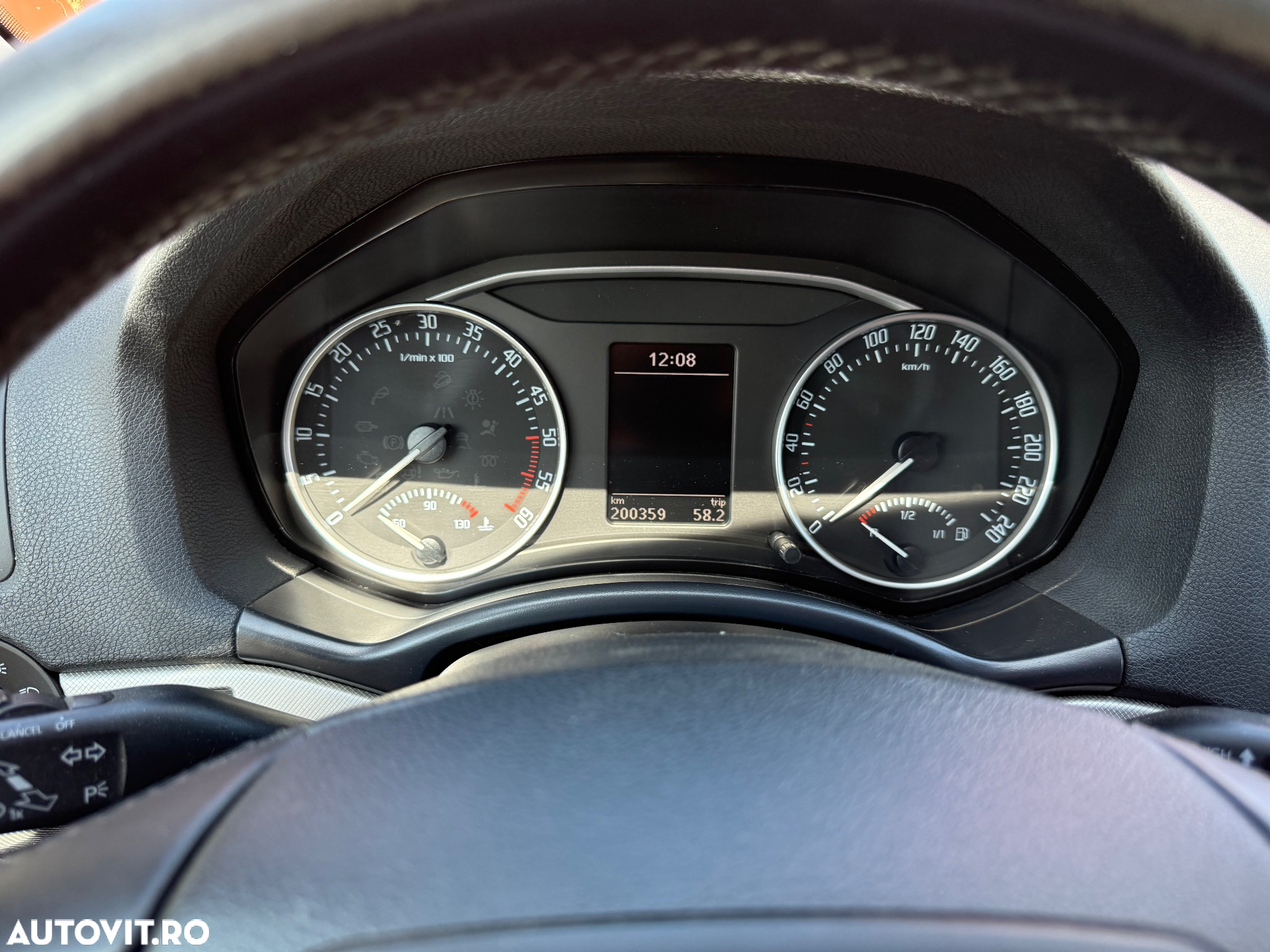 Skoda Octavia 2.0 TDI Elegance - 8
