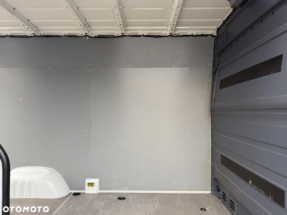 Mercedes-Benz Sprinter 316 CDI L2H2 - 37