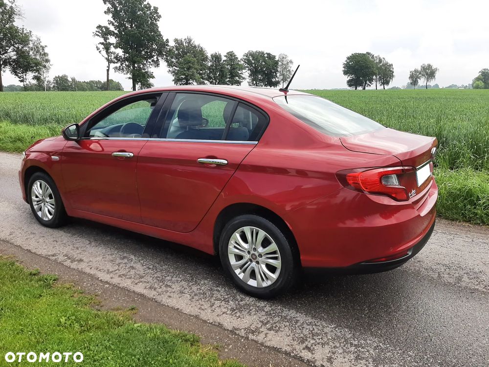 Fiat Tipo 1.4 16V More - 9