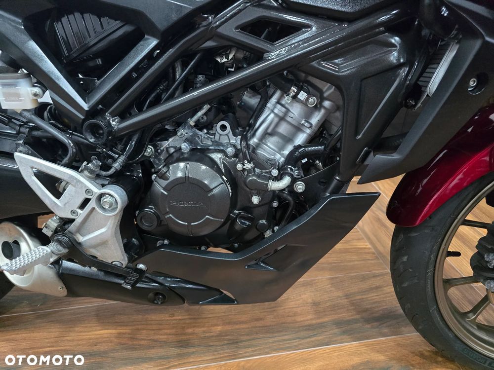 Honda CB - 25