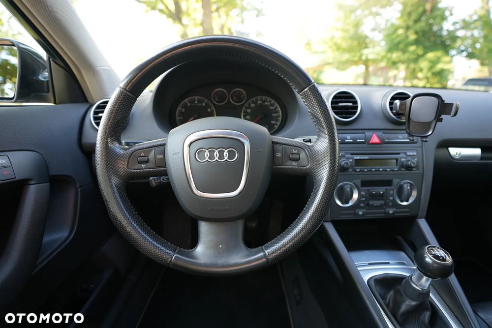 Audi A3 Sportback 2.0T FSI Attraction - 8