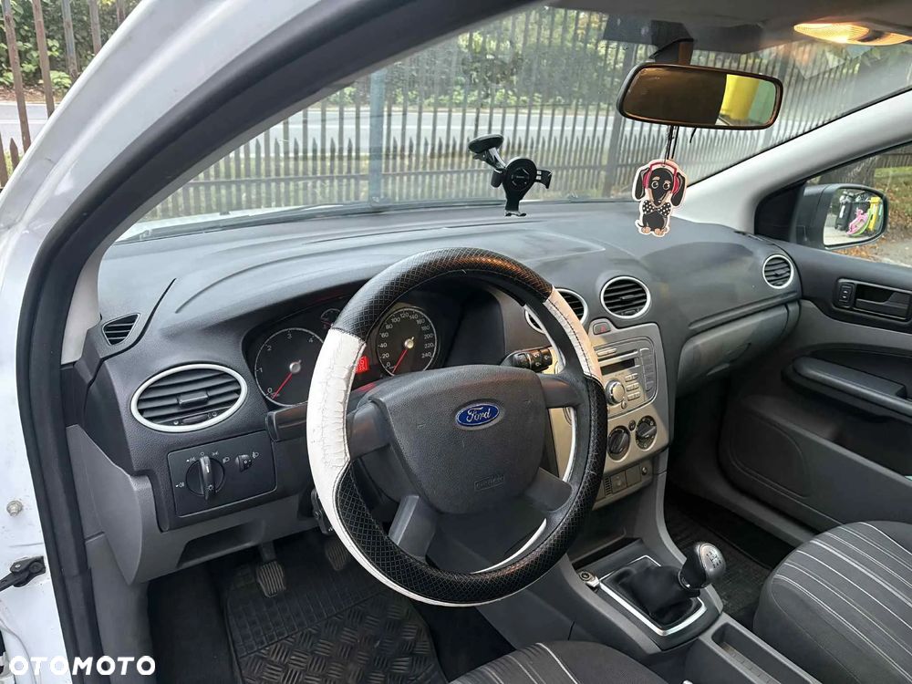 Ford Focus - 7