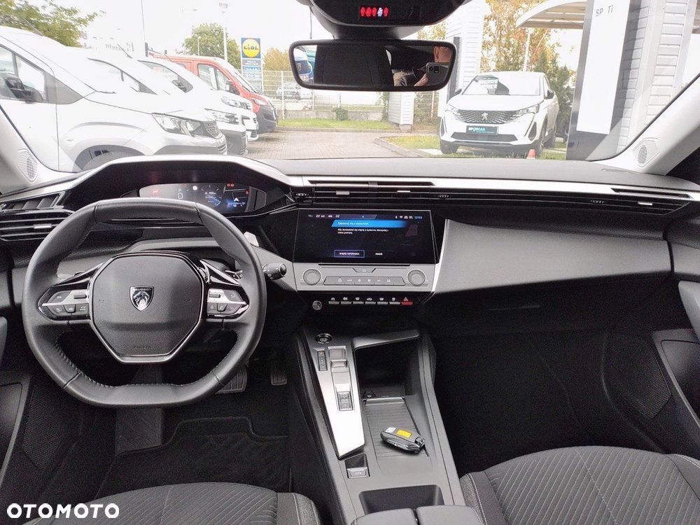 Peugeot 308 1.5 BlueHDi Active Pack S&S EAT8 - 8