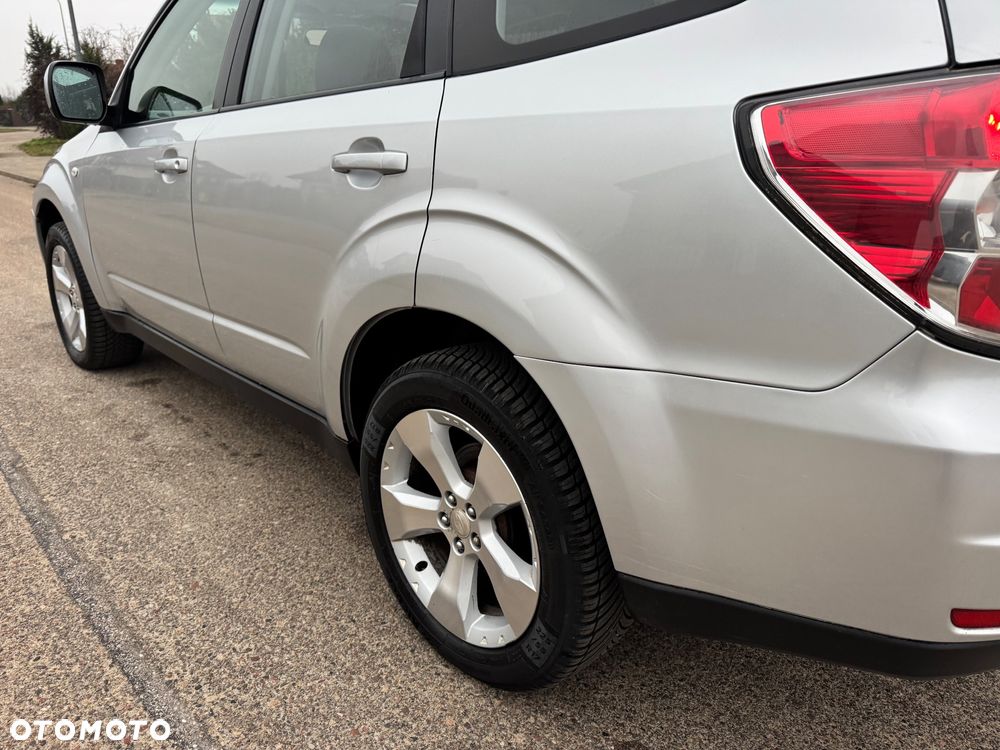 Subaru Forester 2.0D Exclusive - 14