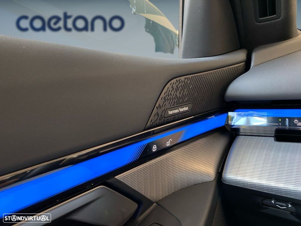 BMW i5 eDrive40 Pack Desportivo M - 17