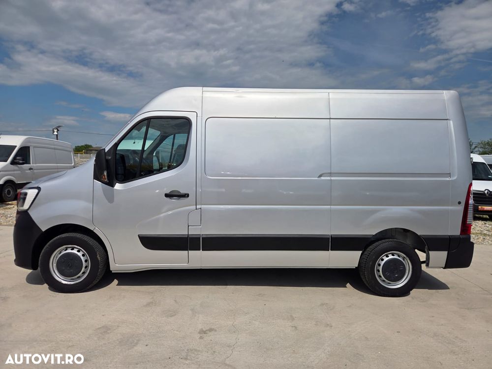 Renault New Master L2H2 - 9