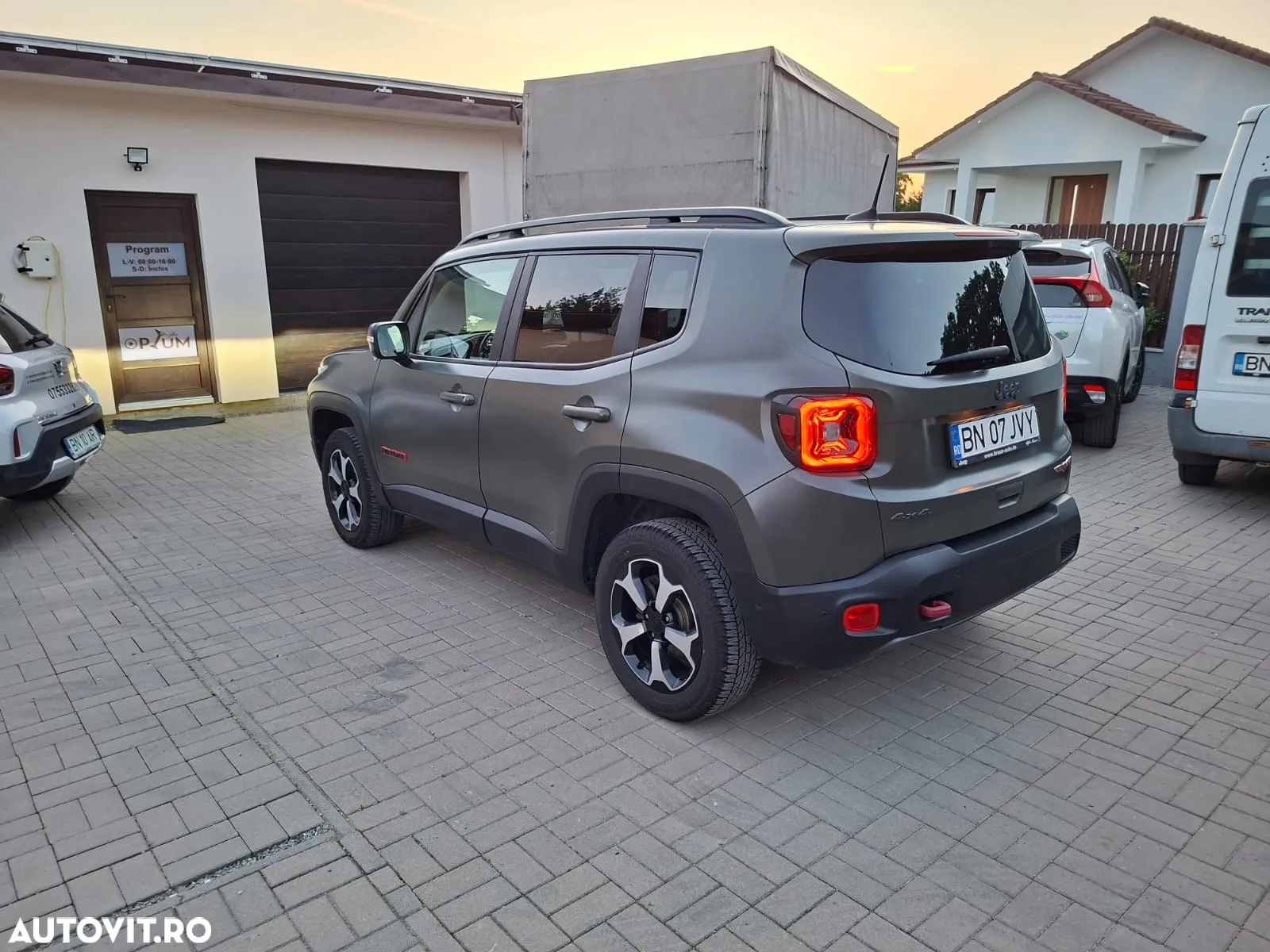 Jeep Renegade 2.0 M-Jet 4x4 AT Trailhawk - 5