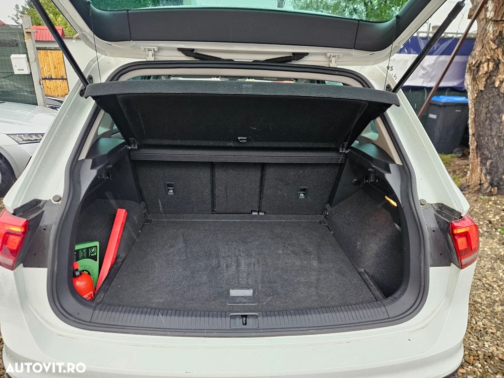 Volkswagen Tiguan 2.0 TDI DPF DSG Comfortline - 10
