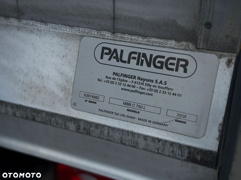 Fiat Ducato 2.3 131KM / Kontener 4,2m 8EP + Winda Palfinger 750kg / 250.476KM PRZEBIEG / 2019 ROK PRODUKCJI / ZAREJESTROWANY W PL / PO PRZEGLĄDZIE UDT / GOTOWY DO PRACY ! - 21