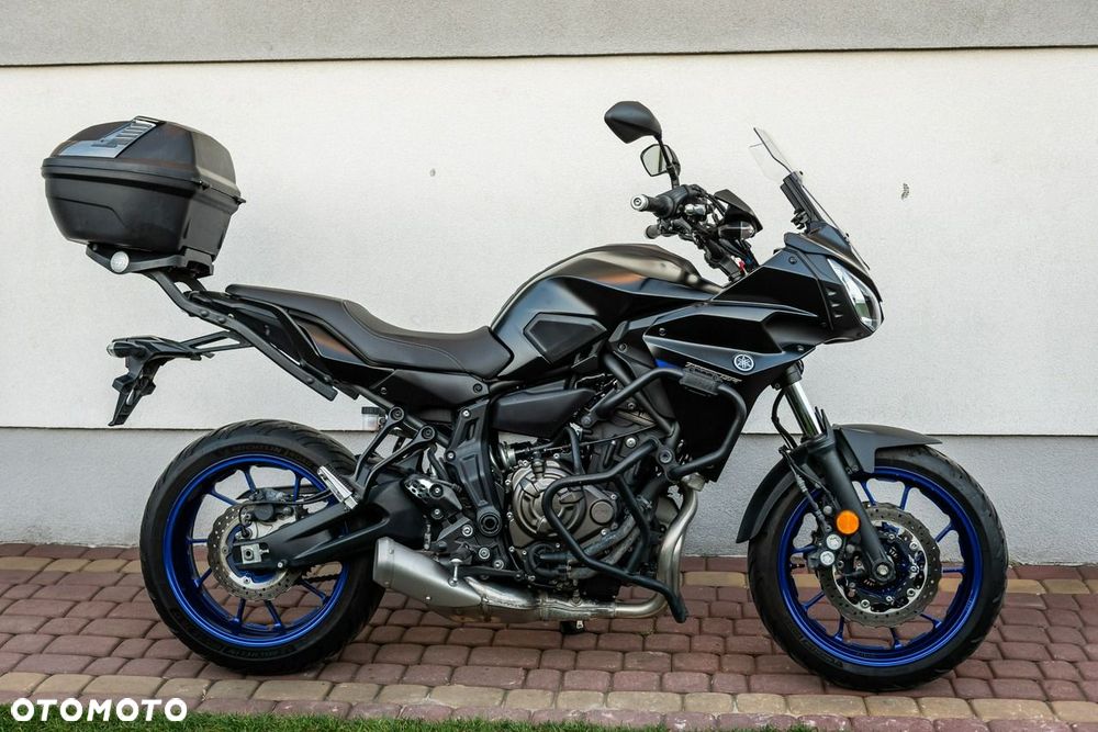 Yamaha MT - 2