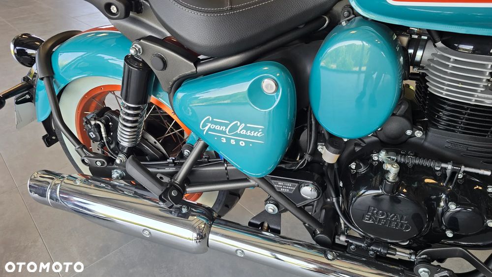 Royal Enfield Classic - 19