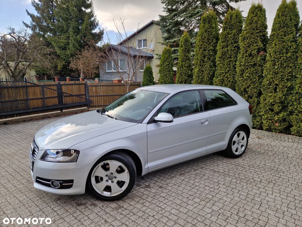 Audi A3 3-drzwiowe 1.4T FSI Ambiente - 2