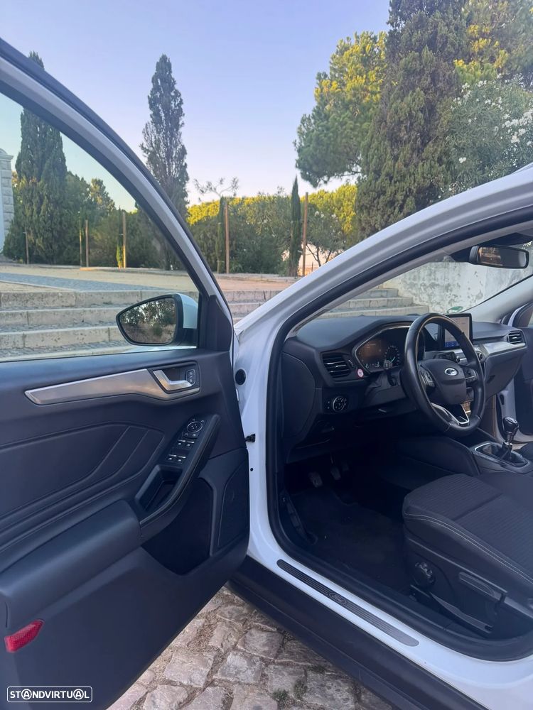 Ford Focus SW 1.5 EcoBlue S&S TITANIUM X - 16