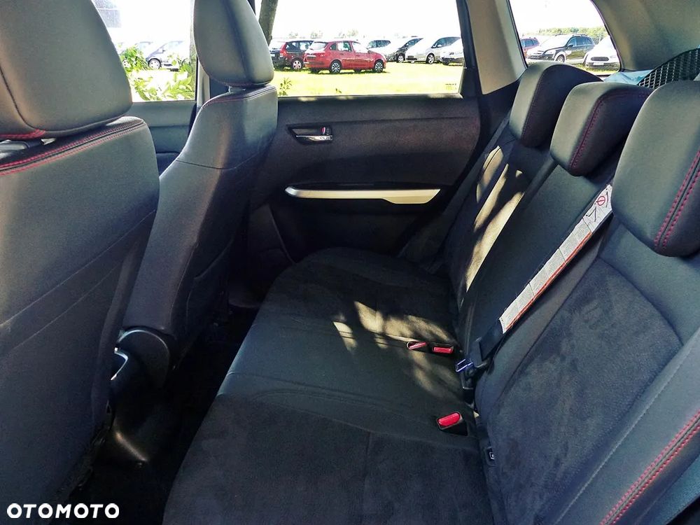 Suzuki Vitara 1.4 Boosterjet XLED Sun 4WD - 22