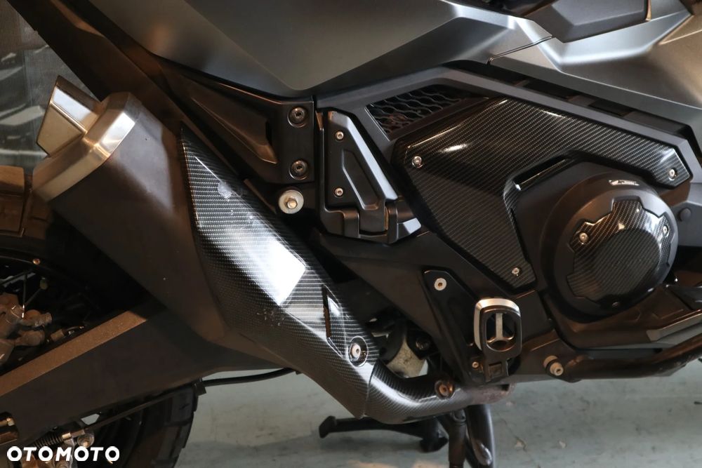 Honda X-ADV - 24