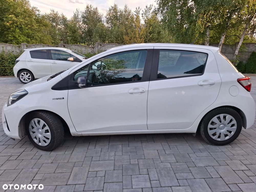Toyota Yaris - 7