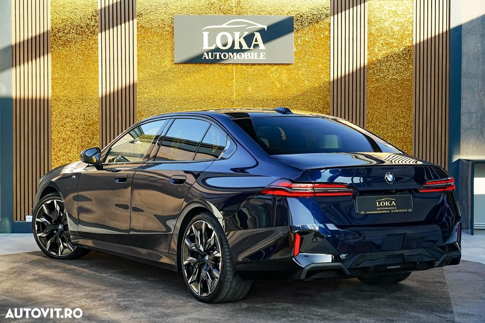 BMW Seria 5 520d xDrive AT MHEV - 12