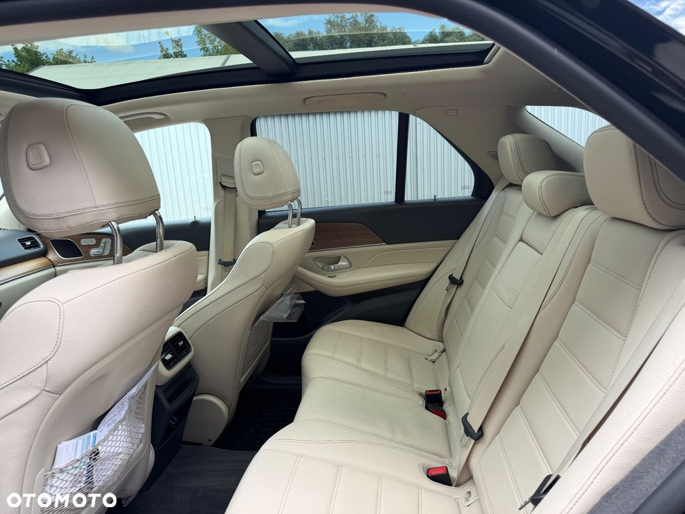Mercedes-Benz GLE 300 d 4-Matic - 15
