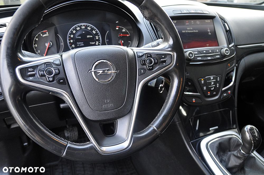 Opel Insignia 2.0 CDTI Cosmo S&S - 10
