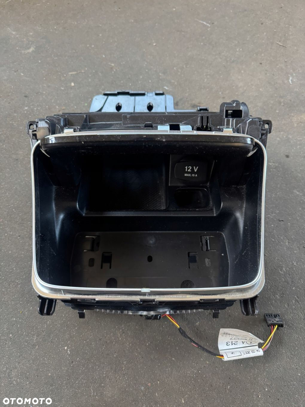 MERCEDES E 213 SCHOWEK TUNELU POPIELNICZKA 2136806500 - 2