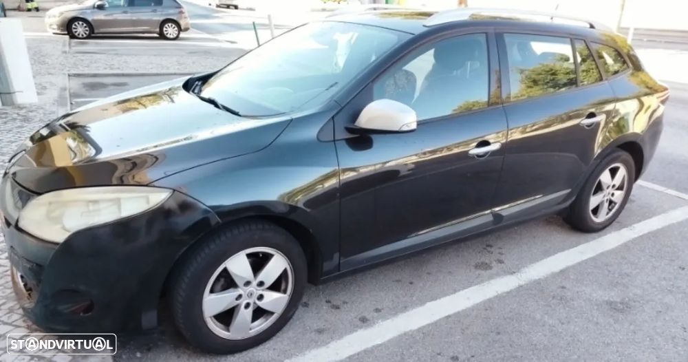 Renault Mégane Sport Tourer 1.5 dCi Dynamique - 4