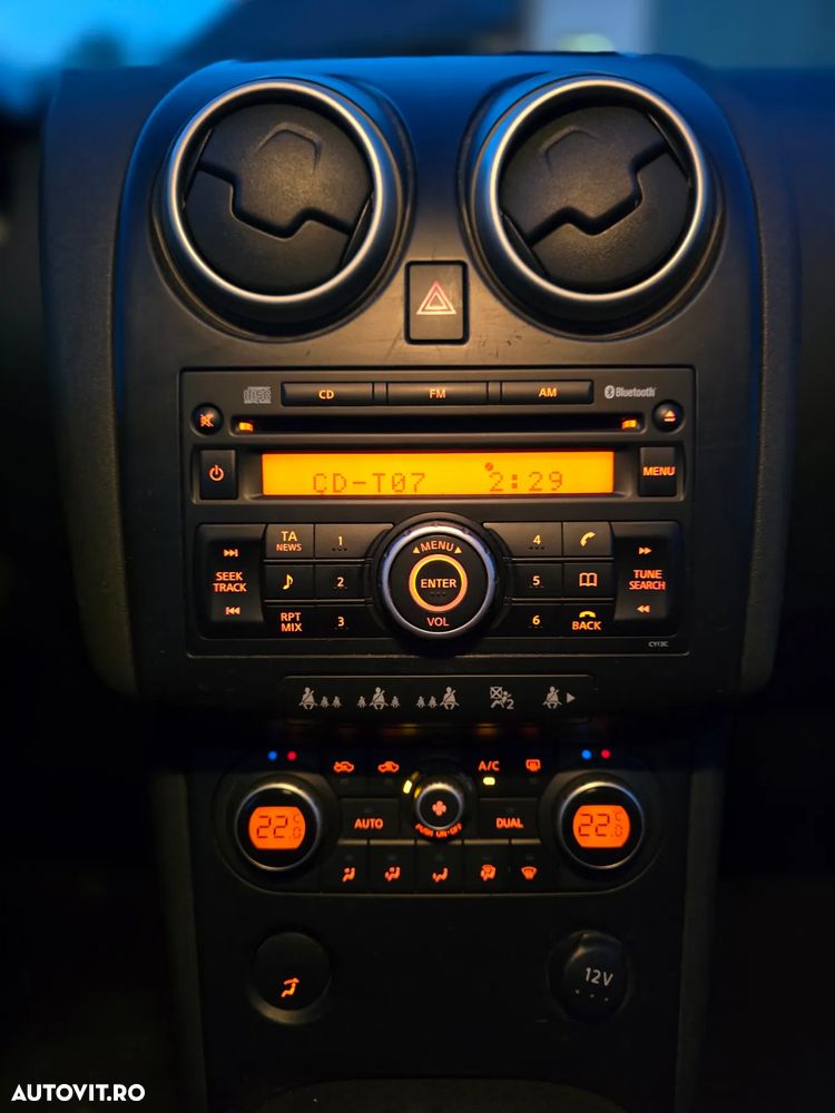 Nissan Qashqai 2.0 DCI DPF Tekna - 15