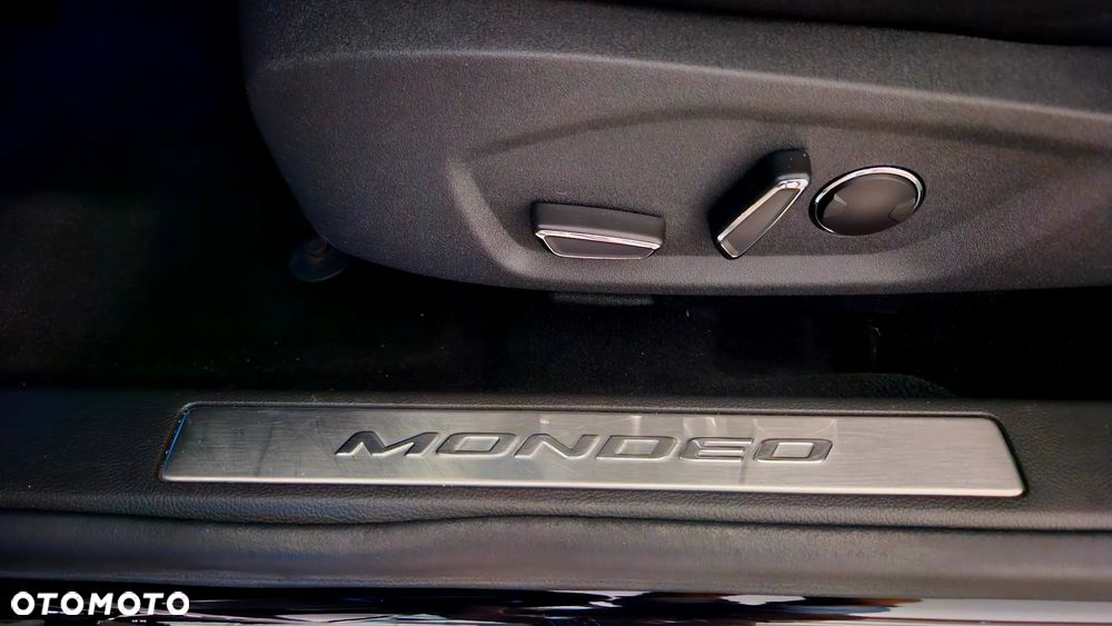Ford Mondeo 2.0 TDCi Titanium PowerShift - 25