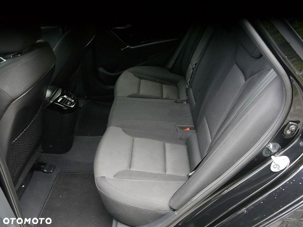 Hyundai i40 1.7 CRDi BlueDrive Premium DCT - 25
