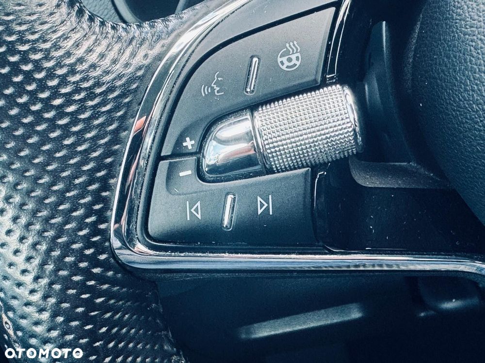 Skoda Karoq 2.0 TDI SCR 4x4 Style DSG - 24