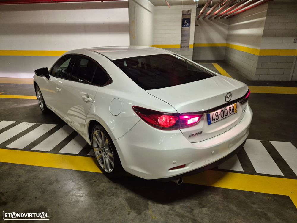Mazda 6 2.2 SKY-D Evolve Navi 104g - 17