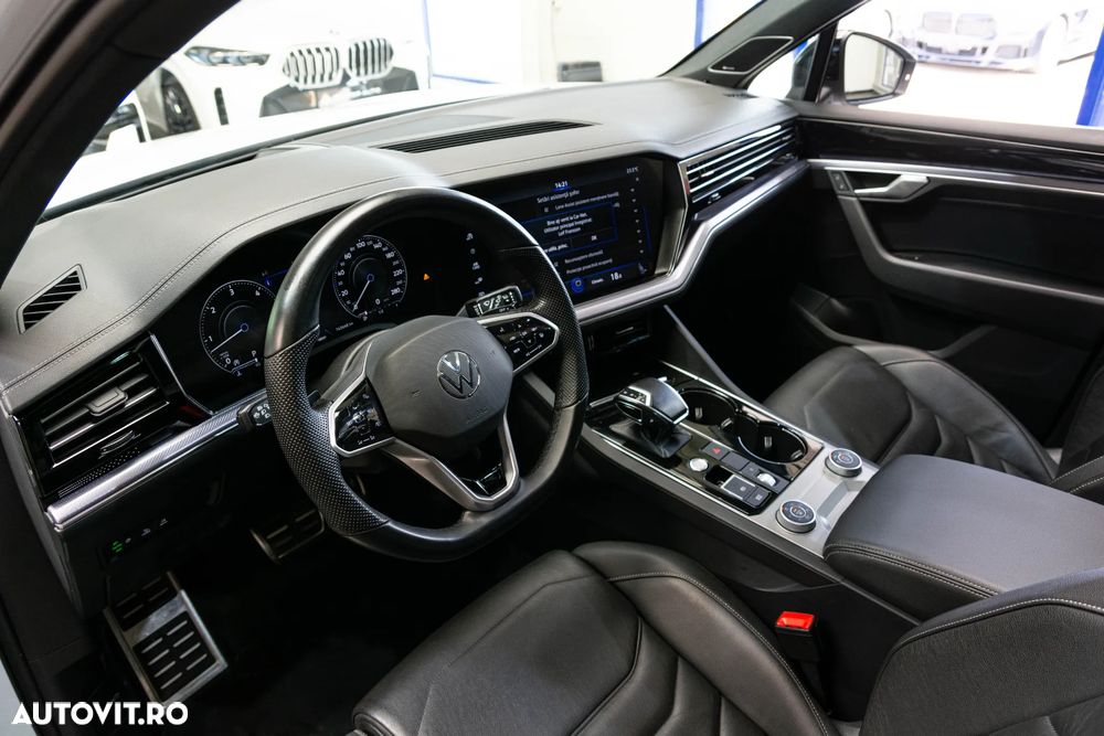Volkswagen Touareg 3.0 V6 TDI 4Motion DPF Automatik R-Line - 6