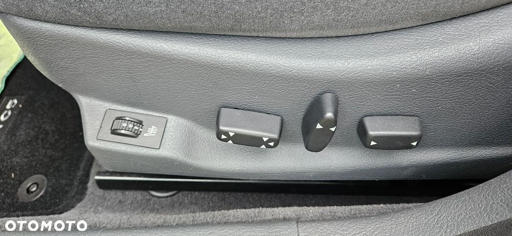 Citroën C5 II 2.0 HDi Exclusive - 6