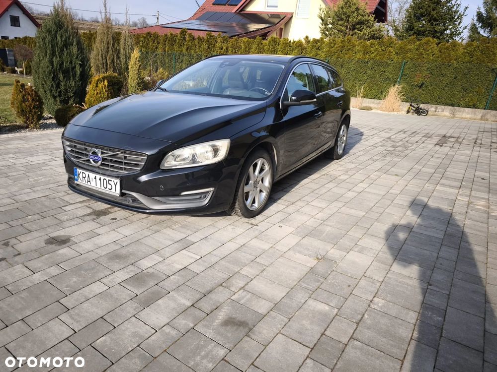 Volvo V60 D2 Geartronic Powershift Momentum - 3