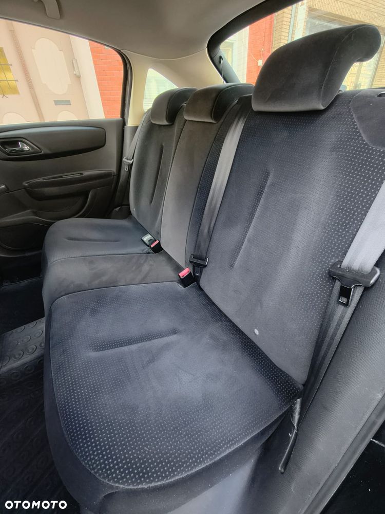 Citroën C4 1.6 HDi FAP EGS6 Confort - 18