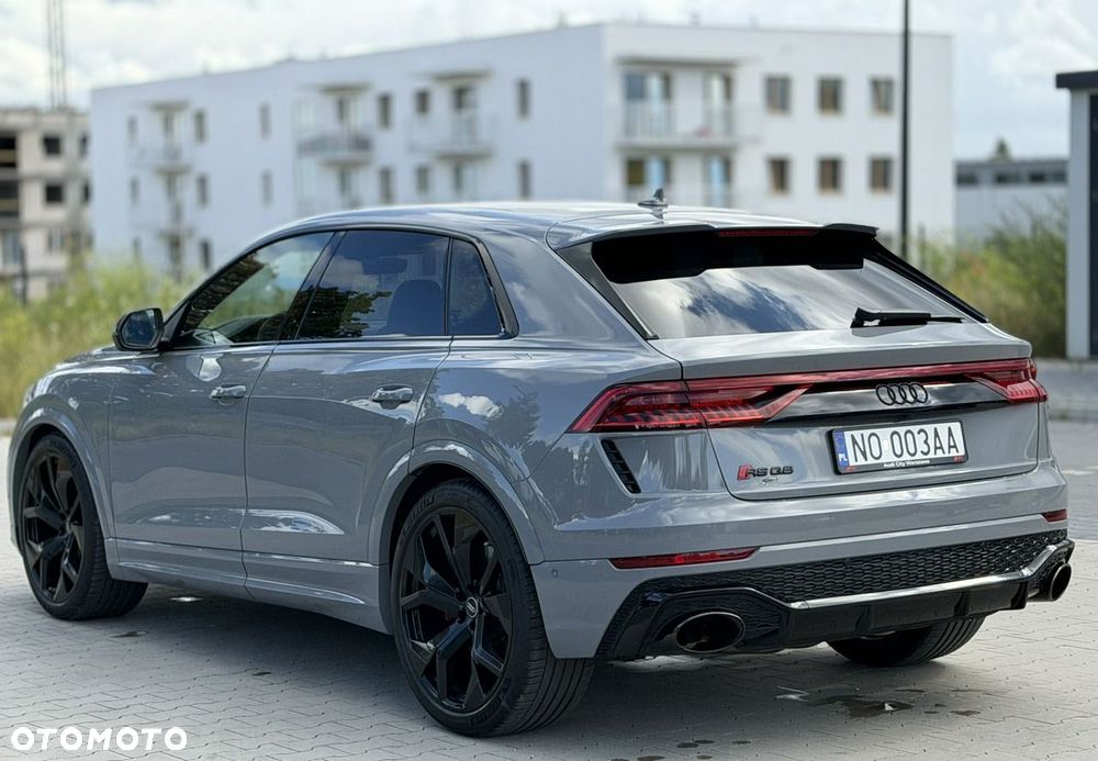 Audi RS Q8 - 7